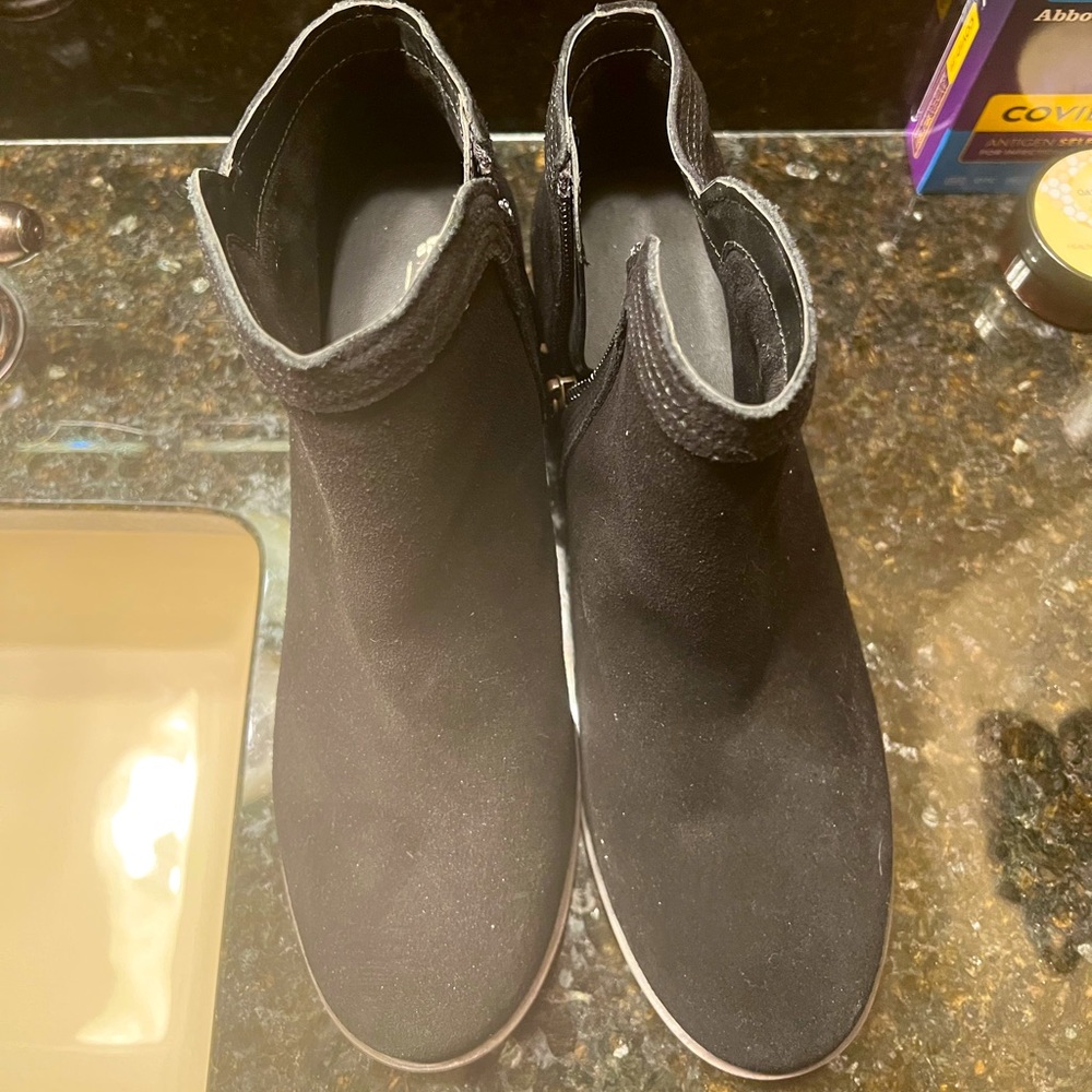 Women’s Booties